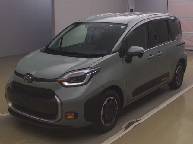 TOYOTA SIENTA 2022