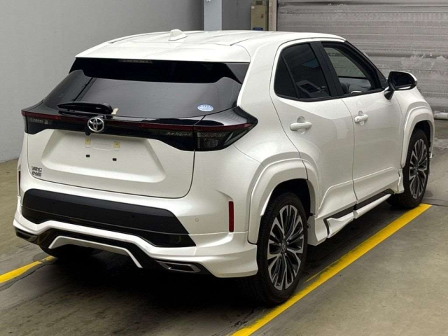 TOYOTA YARIS CROSS 2021