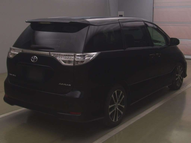 TOYOTA ESTIMA 2013