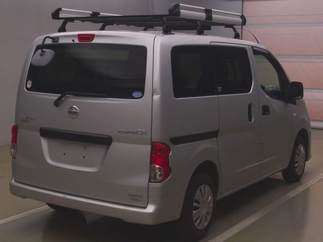 NISSAN NV200 2017