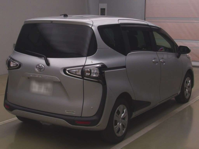 TOYOTA SIENTA 2022