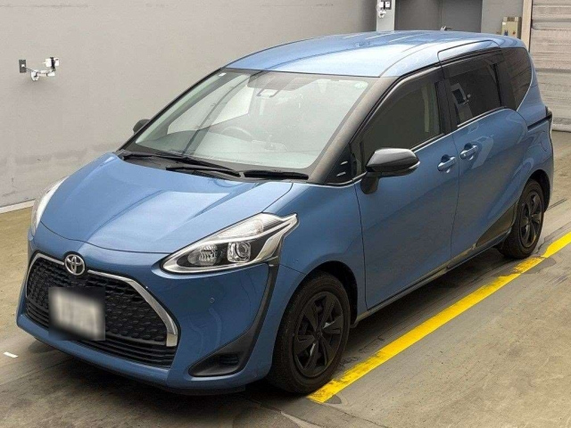 TOYOTA SIENTA 2021
