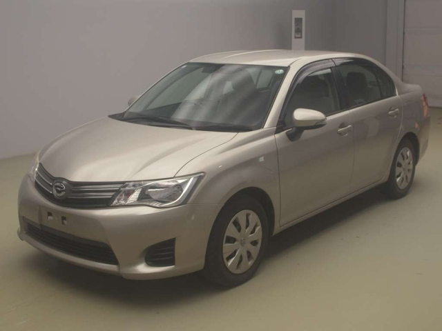 TOYOTA COROLLA AXIO 2013