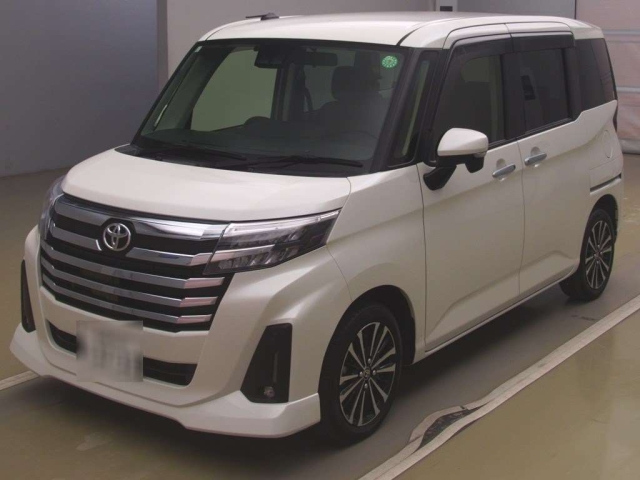 TOYOTA ROOMY 2023