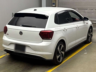 VOLKSWAGEN POLO 2018