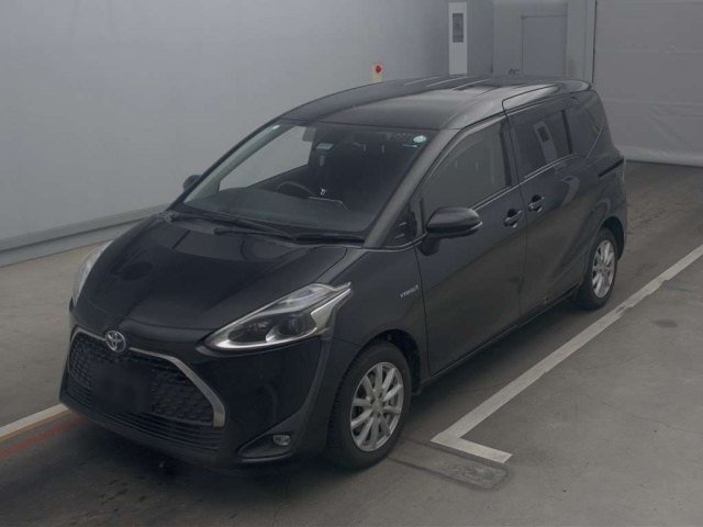 TOYOTA SIENTA 2018