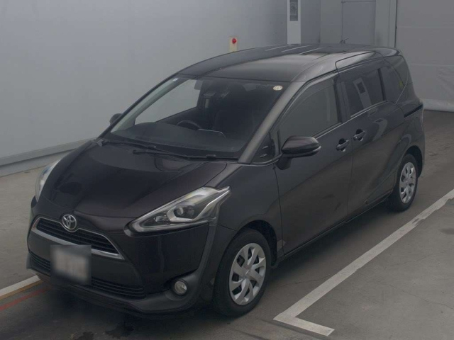 TOYOTA SIENTA 2018
