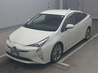 TOYOTA PRIUS 2018
