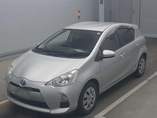 TOYOTA AQUA 2014
