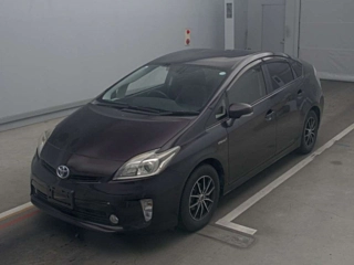 TOYOTA PRIUS 2015