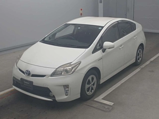TOYOTA PRIUS 2014