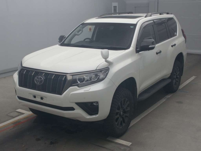 TOYOTA LAND CRUISER PRADO 2020