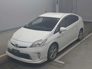 TOYOTA PRIUS 2013