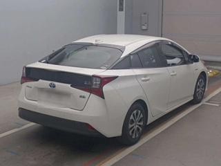 TOYOTA PRIUS 2019
