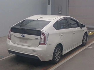 TOYOTA PRIUS 2013
