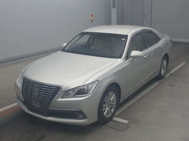 TOYOTA CROWN 2015