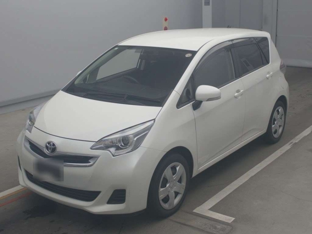 TOYOTA RACTIS 2014