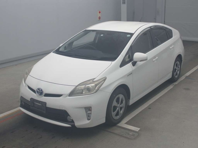 TOYOTA PRIUS 2012