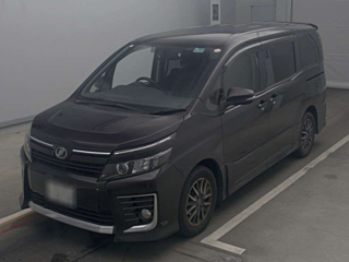 TOYOTA VOXY 2014