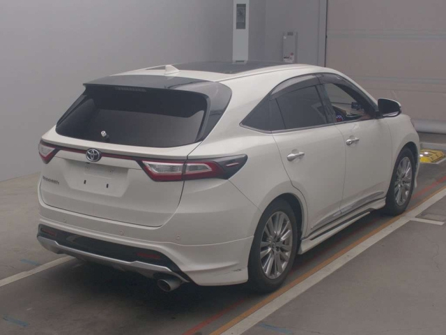 TOYOTA HARRIER 2018
