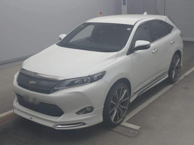 TOYOTA HARRIER 2014