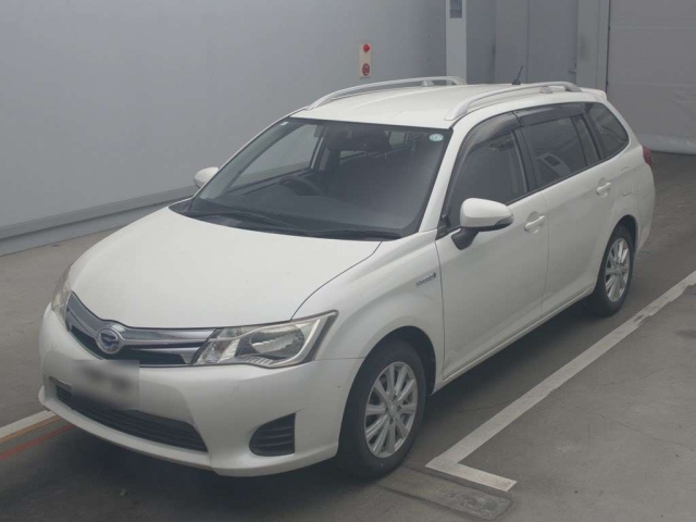 TOYOTA COROLLA FIELDER 2014