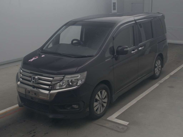 HONDA STEP WAGON 2012