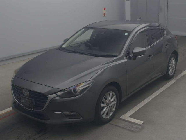 MAZDA AXELA 2016