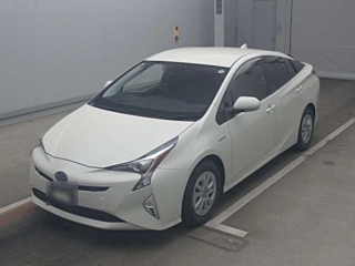 TOYOTA PRIUS 2017