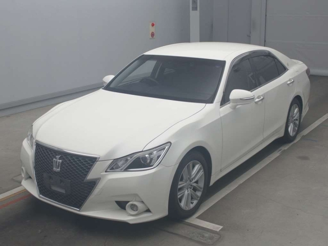 TOYOTA CROWN 2015