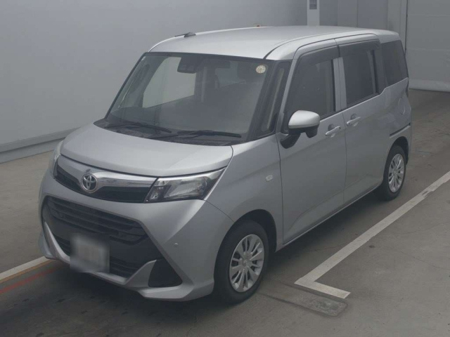 TOYOTA TANK 2020