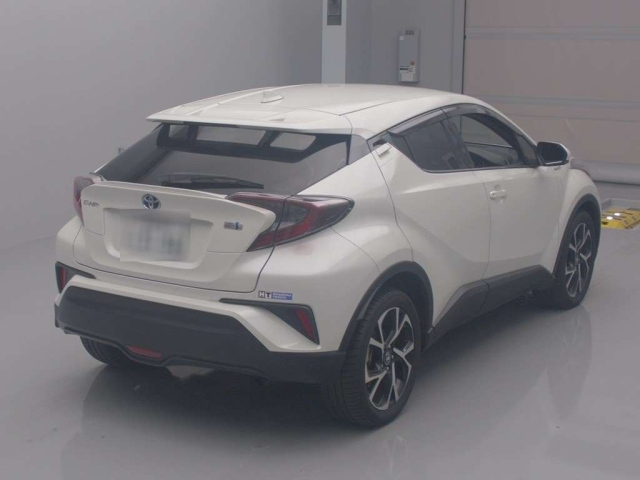 TOYOTA C-HR 2017