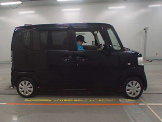 HONDA N BOX 2013