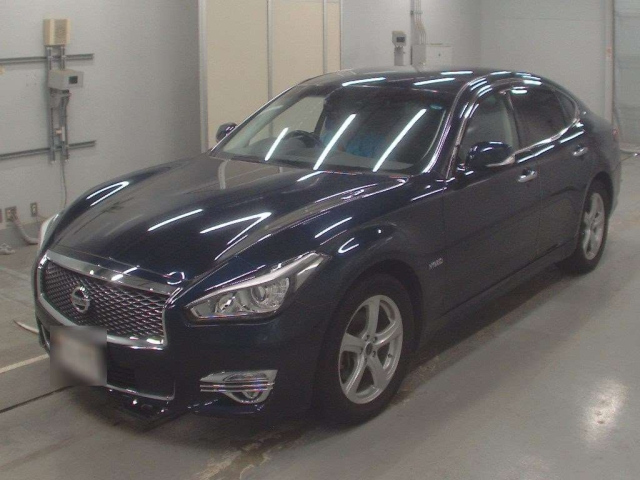 NISSAN FUGA 2021