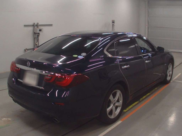 NISSAN FUGA 2021