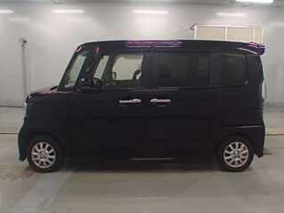 HONDA N BOX 2023
