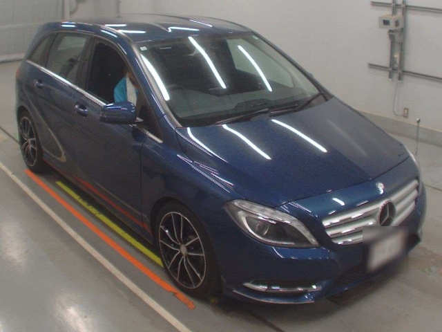 MERCEDES BENZ B CLASS 2012