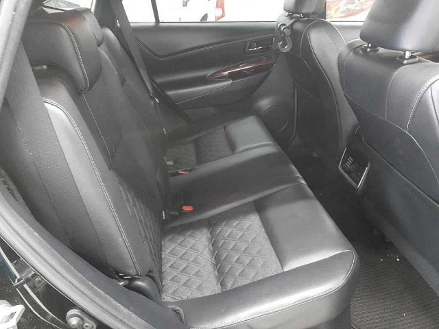 TOYOTA HARRIER 2016