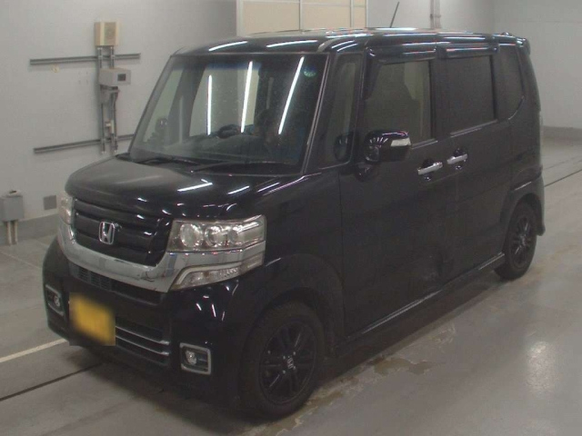 HONDA N BOX 2017