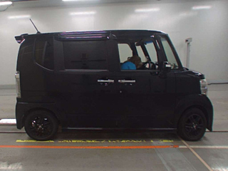 HONDA N BOX 2017