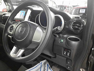 HONDA N BOX 2017