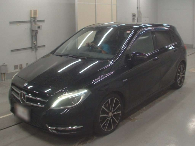 MERCEDES BENZ B CLASS 2012
