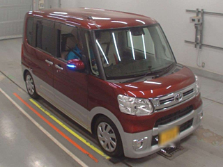 DAIHATSU TANTO 2017