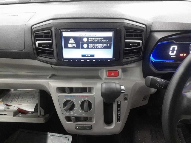 DAIHATSU MIRA E S 2020