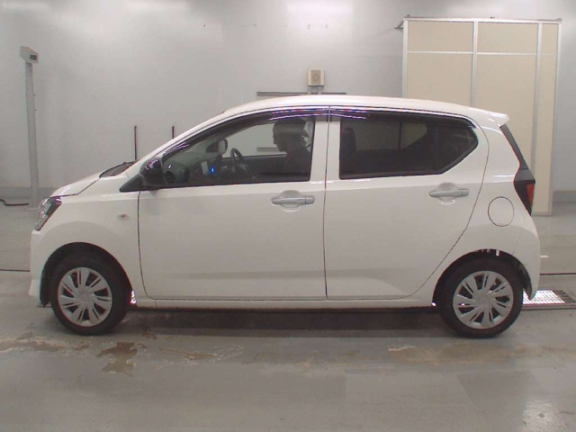 DAIHATSU MIRA E S 2020