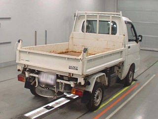 DAIHATSU HIJET TRUCK 2011