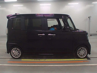 HONDA N BOX 2021