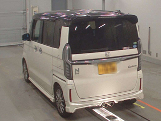 HONDA N BOX 2017