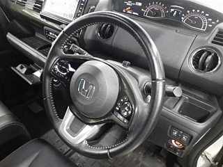 HONDA N BOX 2017