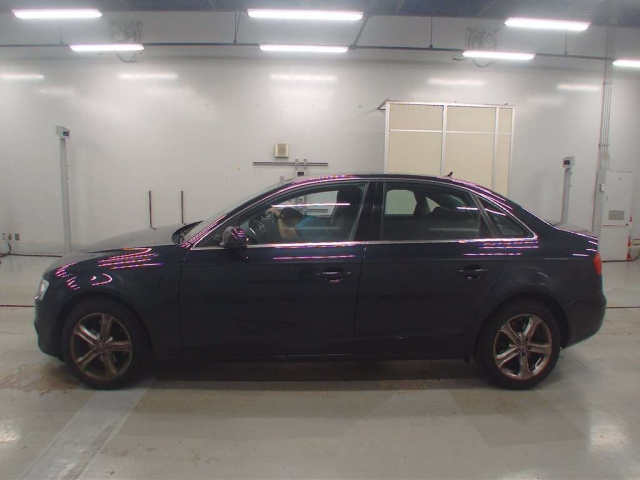 AUDI A4 2014